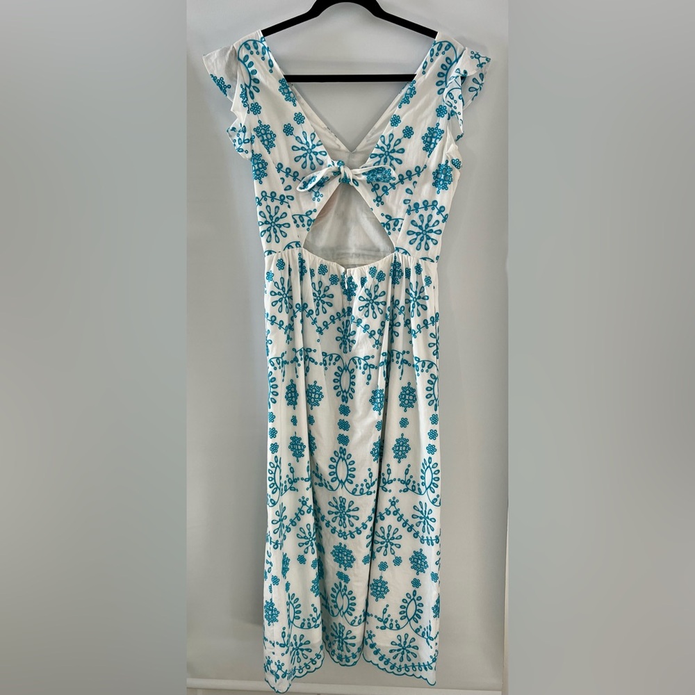 Lilly Pulitzer Lillyanne White and Blue Floral Eyelet Dress, Size 6 - Picture 5 of 5